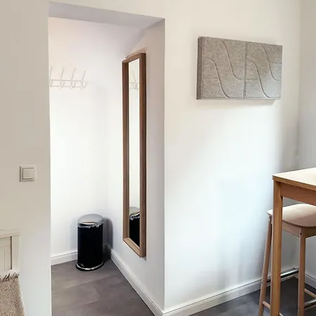 Hotel Preiswertes Mini-appartement Ideal Fuer Eine Nacht *